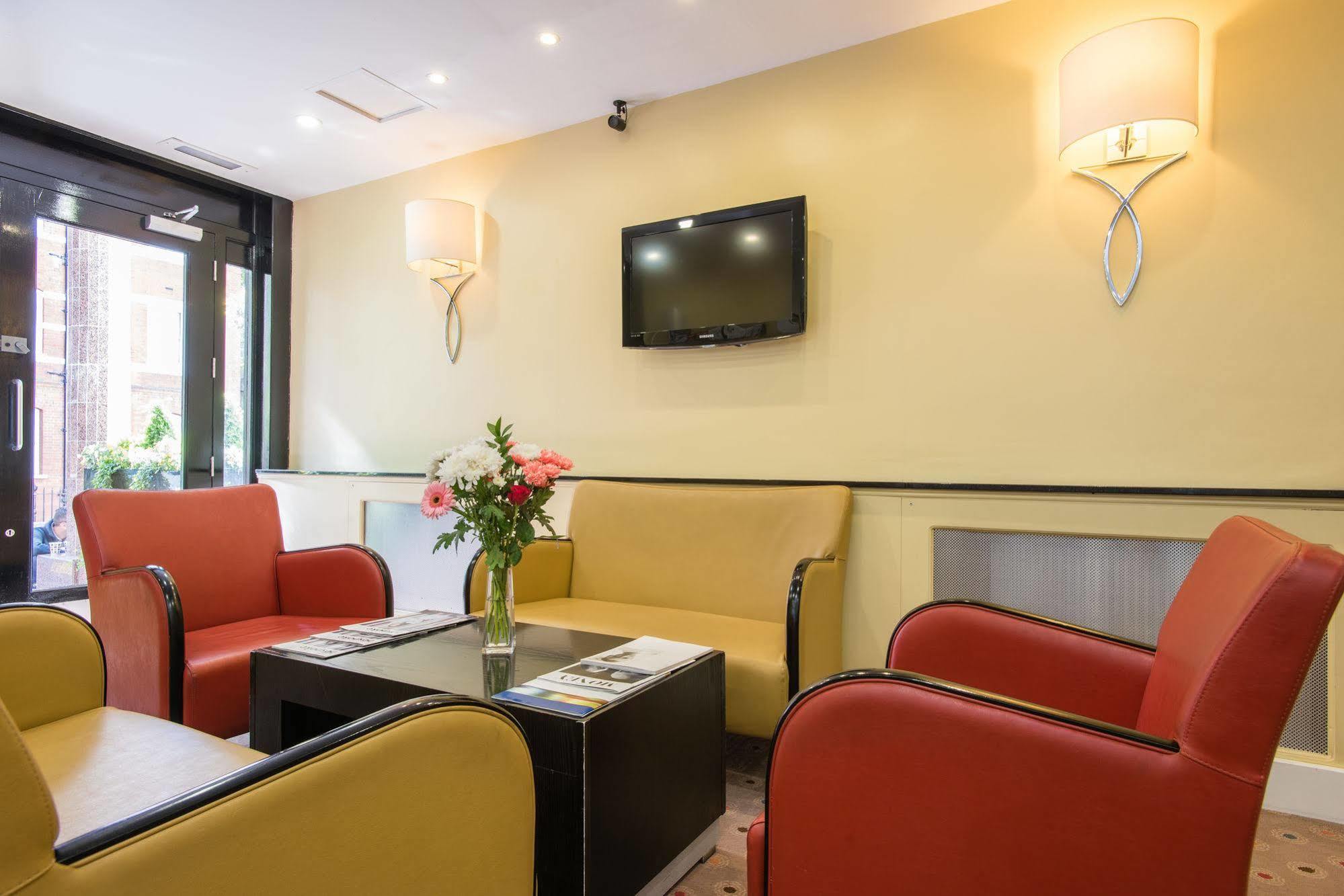 Oliver Plaza Hotel London Bagian luar foto