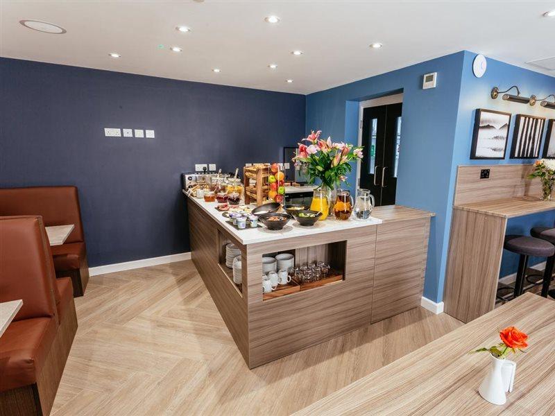 Oliver Plaza Hotel London Bagian luar foto