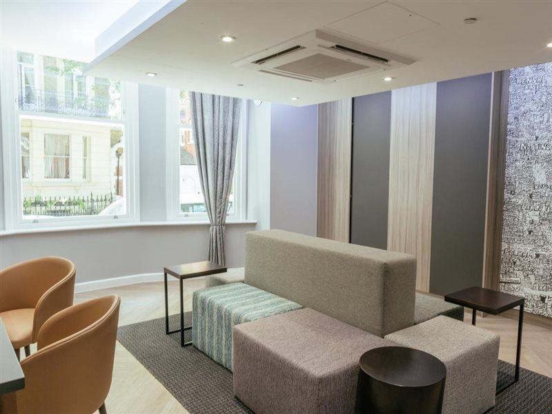 Oliver Plaza Hotel London Bagian luar foto